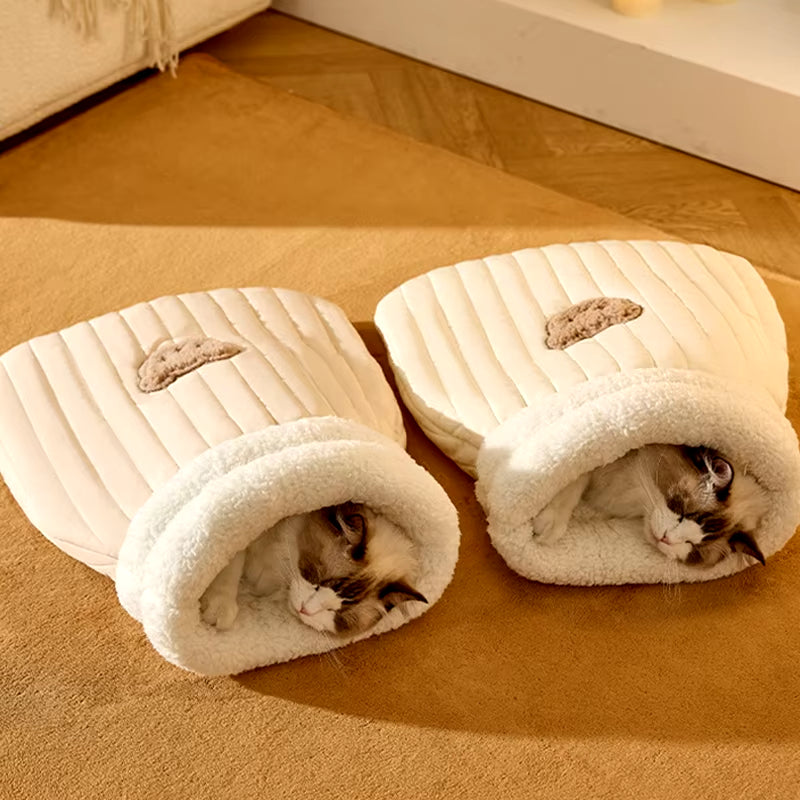 Cozy Cave Cat Cave Bed – Warm Enclosed Sleeping Nest